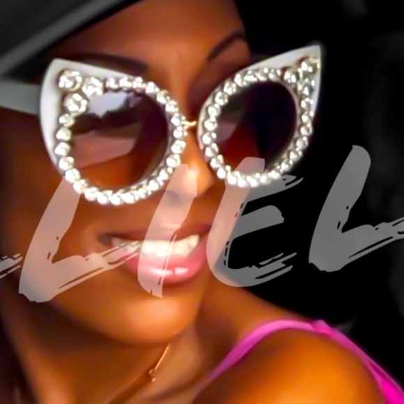Super Kat Designer White Gold Set Bling Sunnies